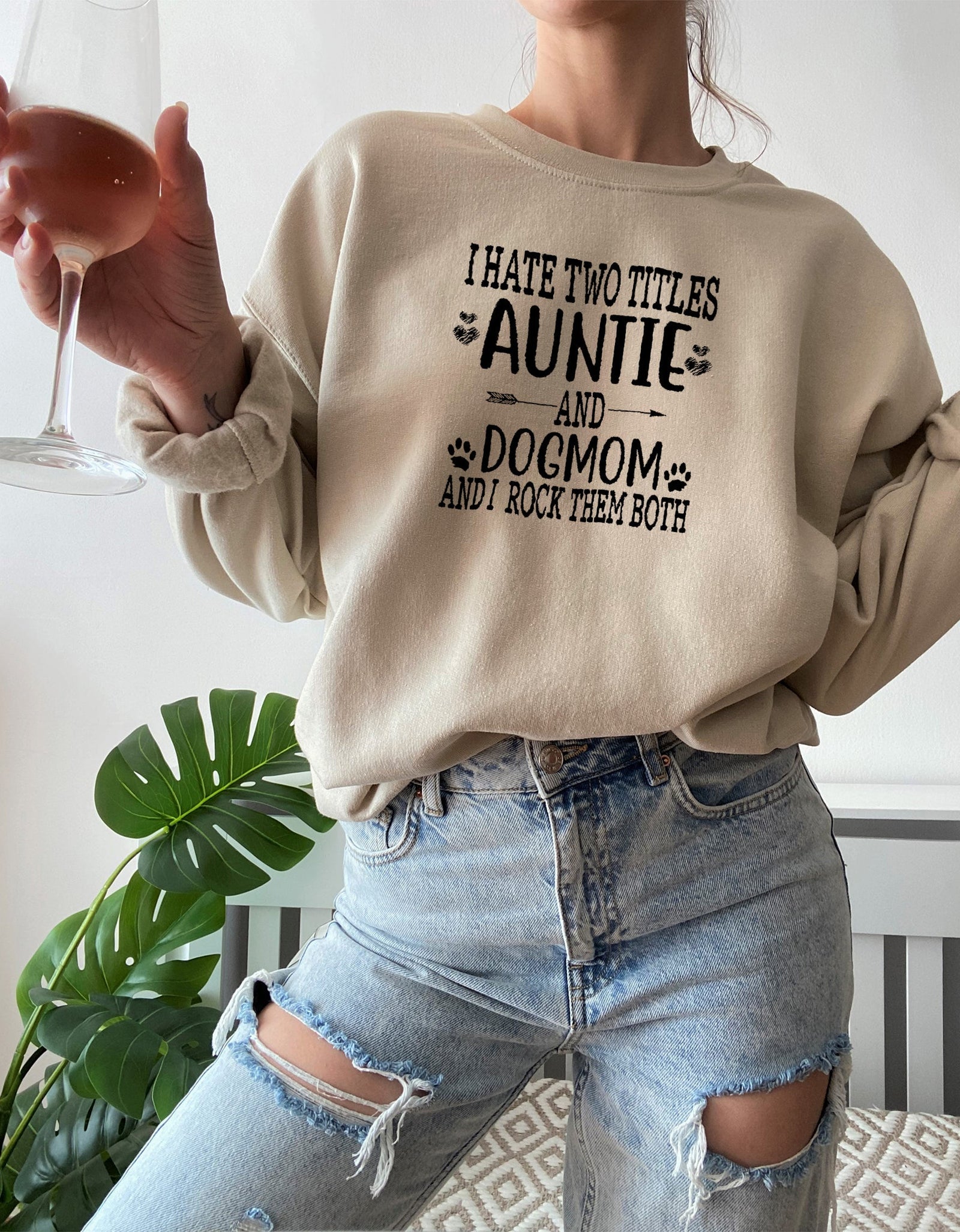 Auntie & Dogmom Sweat Shirt