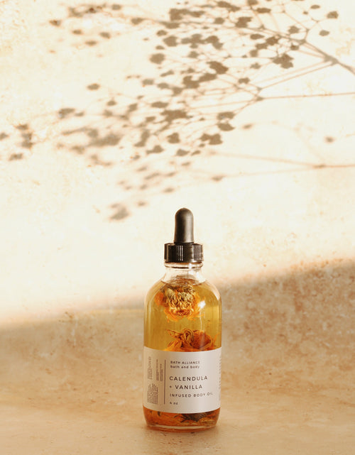 Load image into Gallery viewer, CALENDULA + VANILLA BODY OIL
