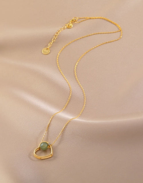 Load image into Gallery viewer, Golden heart theme jade necklace
