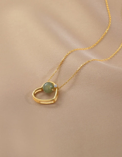 Load image into Gallery viewer, Golden heart theme jade necklace
