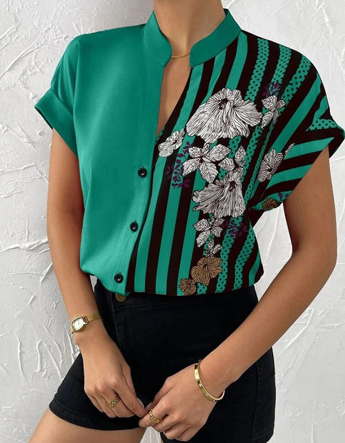 Load image into Gallery viewer, Short Sleeve Printed V-neck Blouse with Buttons
