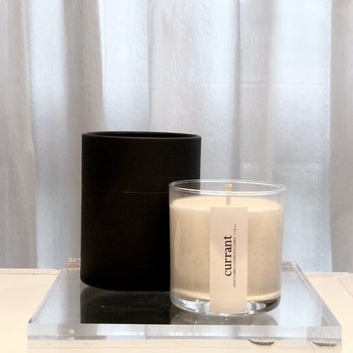 Load image into Gallery viewer, currant scented candle
