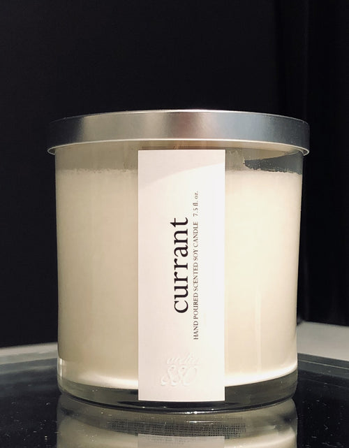 Load image into Gallery viewer, currant scented candle
