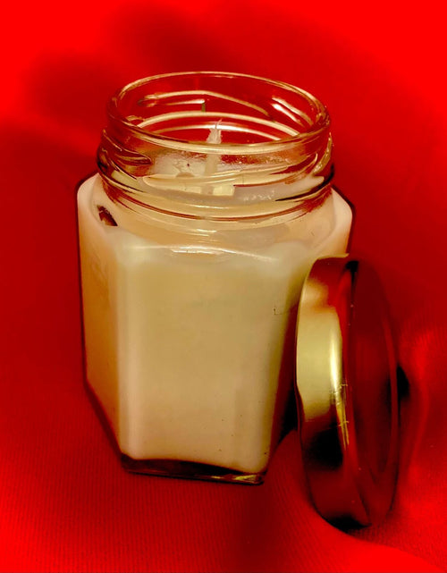 Load image into Gallery viewer, Pumpkin Spice &amp; Cinnamon Scented Soy Candle 6 oz Glass Jar Gold Lid
