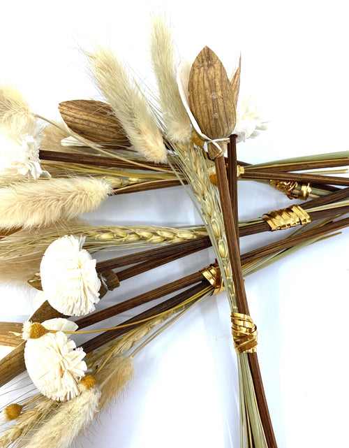 Load image into Gallery viewer, Reed Diffuser Replacement Sticks, The Great Plains, Rattan Wood Flower
