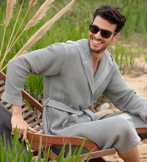 Load image into Gallery viewer, Men&#39;s Hooded Turkish Cotton Waffle Robe
