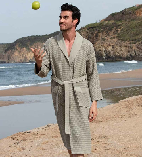 Load image into Gallery viewer, Men&#39;s Full Length Lightweight Waffle Spa Robe with Shawl Collar
