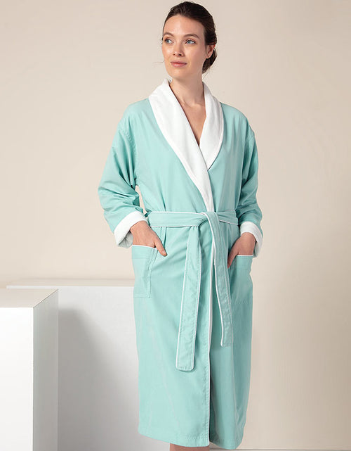 Load image into Gallery viewer, Women&#39;s Plush Microfiber Spa Robe
