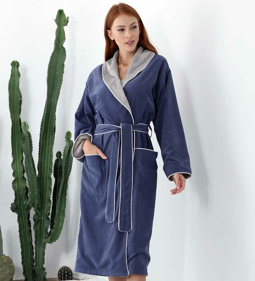 Load image into Gallery viewer, Women&#39;s Plush Microfiber Spa Robe
