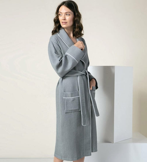 Load image into Gallery viewer, Women&#39;s Full Length Waffle Hotel Robe
