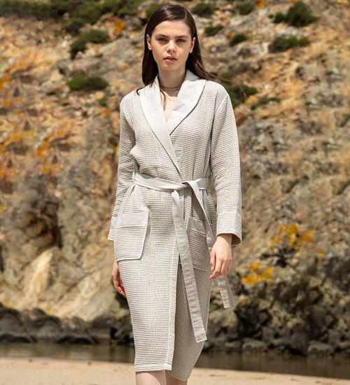 Load image into Gallery viewer, Women&#39;s Full Length Lightweight Waffle Spa Robe with Shawl Collar
